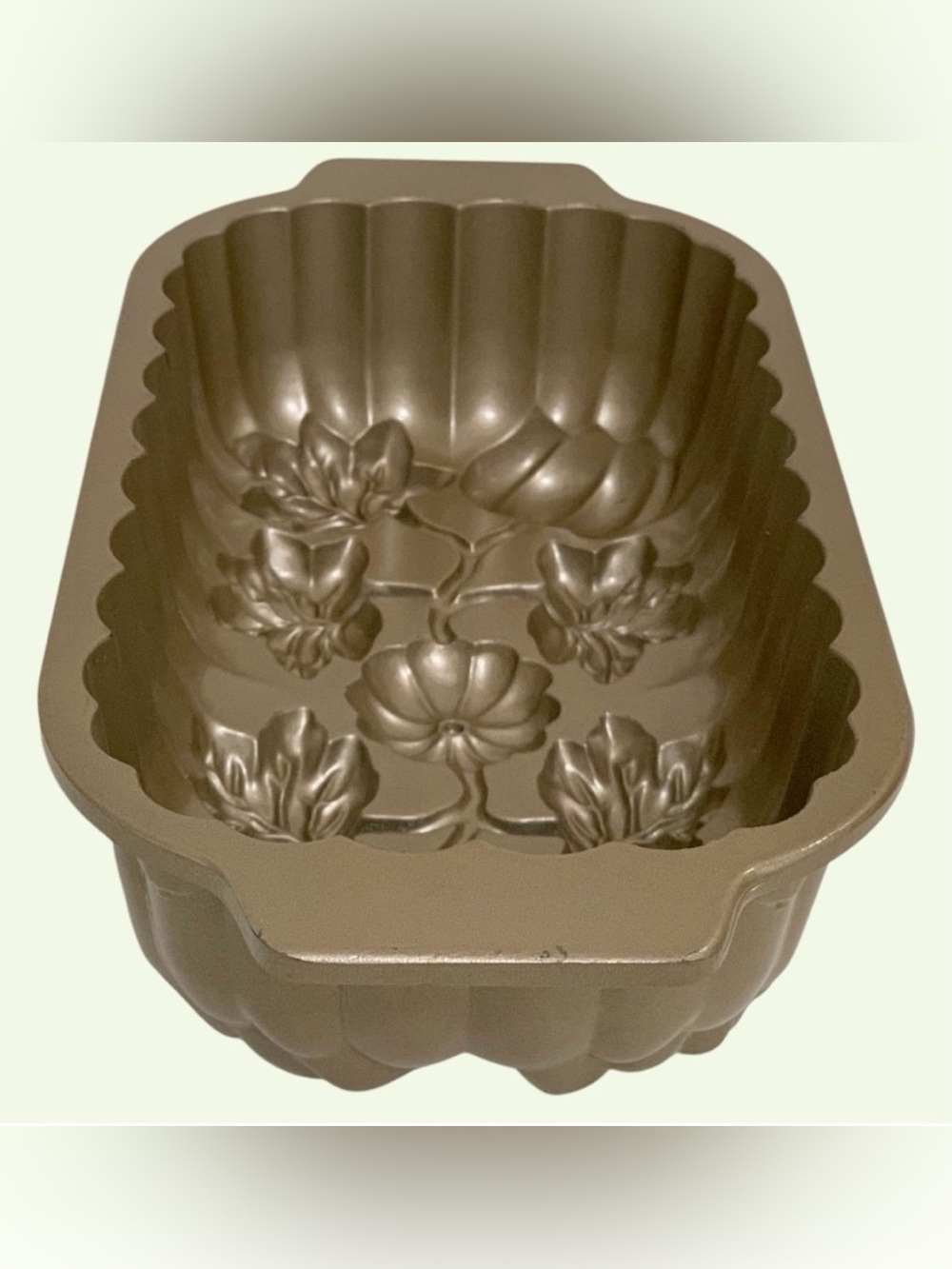 Nordic Ware Harvest Pumpkin Loaf Shimmery Light Gold 3D Baking Pan - Picture 3 of 8